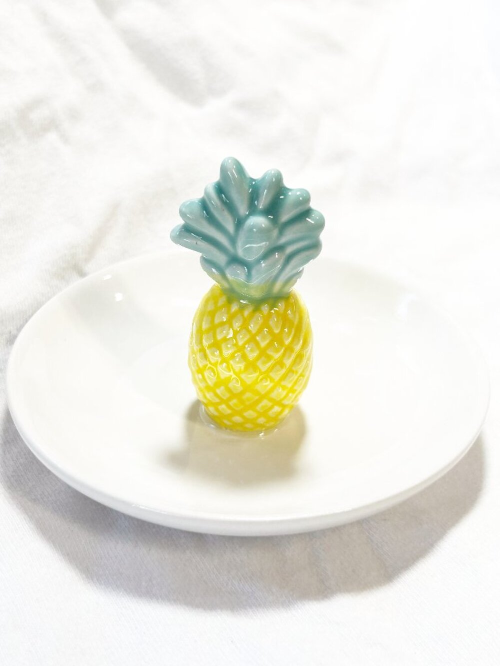 🍃 EUC🍃 Pineapple Trinket Tray Jewelry Holder Small Trinket Dish